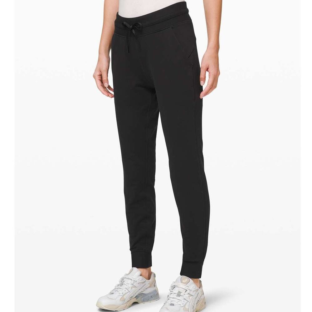 Lululemon Womens Fleece Jogger Pants Sz 8 Activewear Athletic Stretch Minimalist